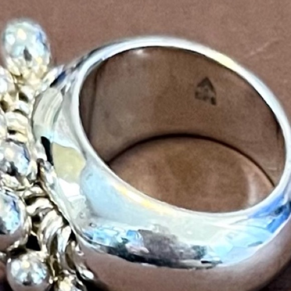 RARE Silpada Vintage Sterling Silver ChaCha Floating Silver Bead Ring Price FIRM - Picture 3 of 13